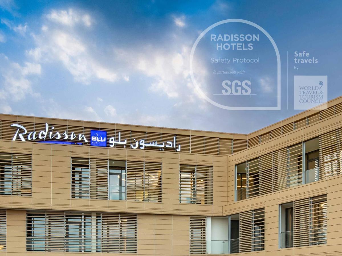 Radisson Blu Hotel & Residence, Riyadh Diplomatic Quarter Екстер'єр фото